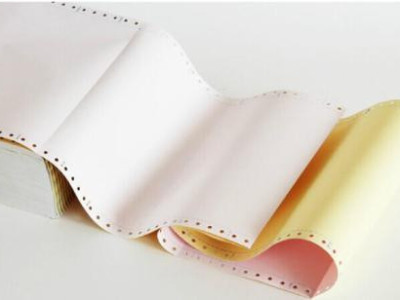 无碳复写纸的字迹怎样去除？