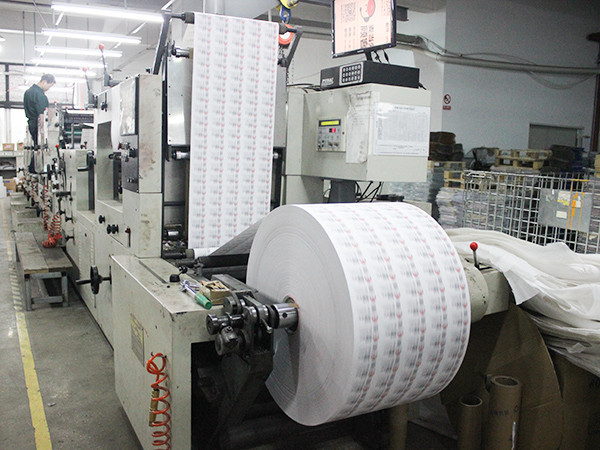 6686体育生产车间-3